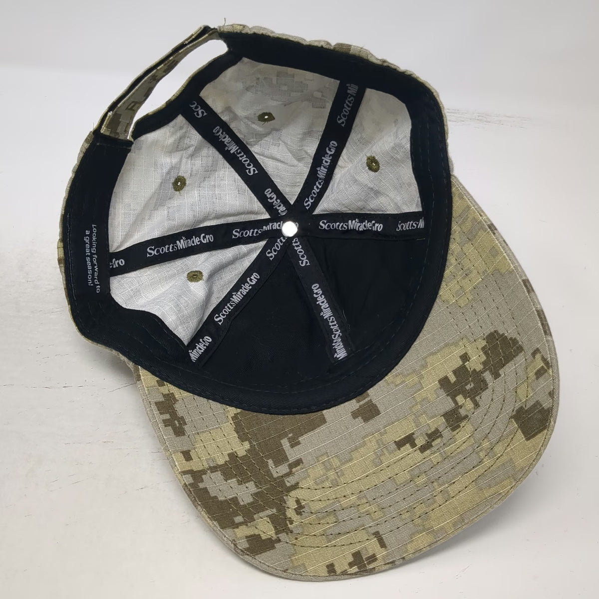 Scotts Baseball Cap Beige One Size Digital Camo Garden Lawn Care Logo Work Hat