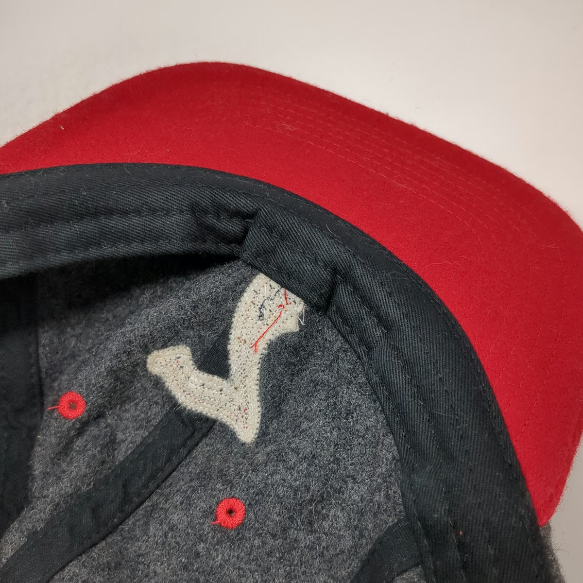 7 Seas Brewing Company Baseball Cap Gray Red One Size Leather Slideback Hat