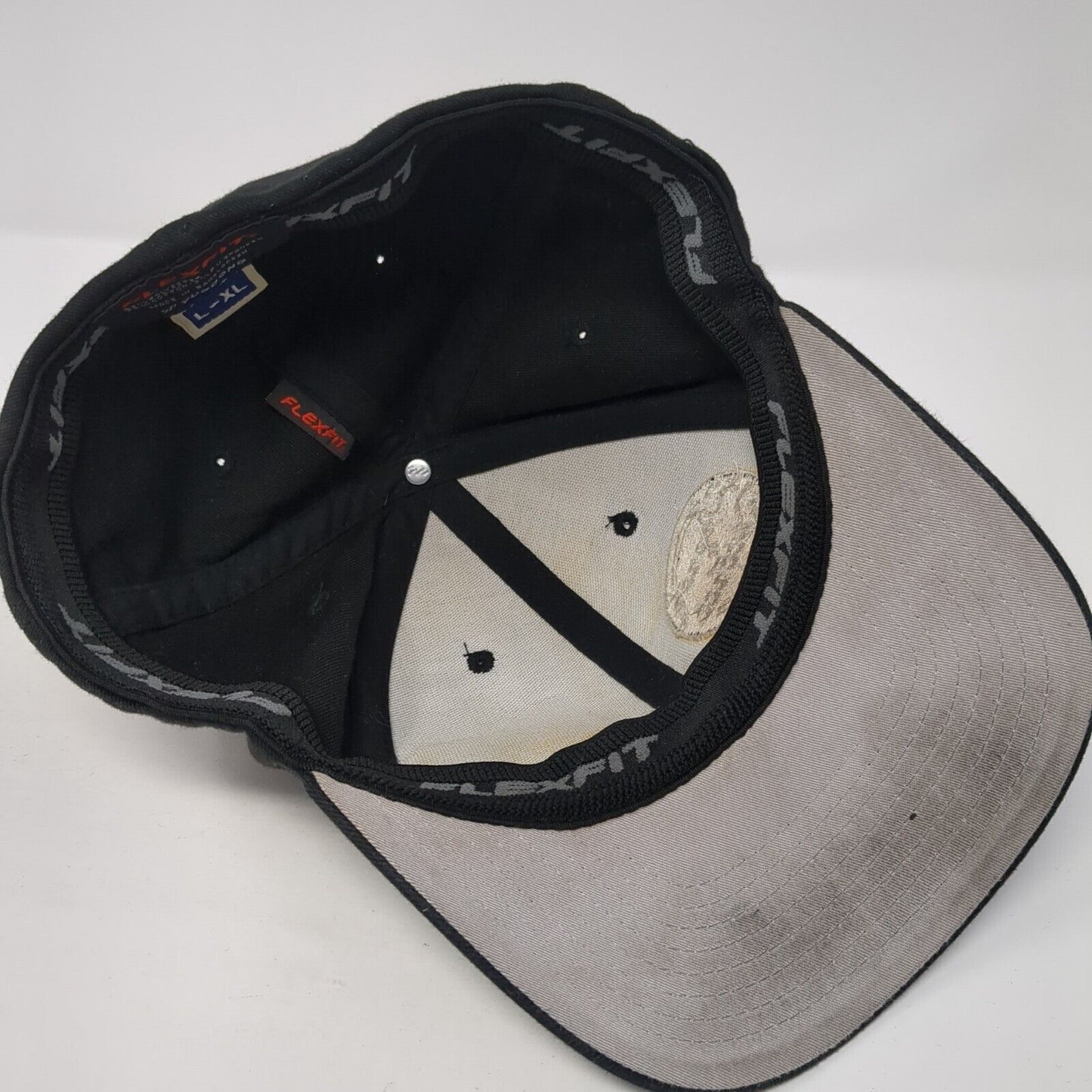 Wrench & Ratchet Fitted Hat Black L-XL Embroidered Stretch Flexfit
