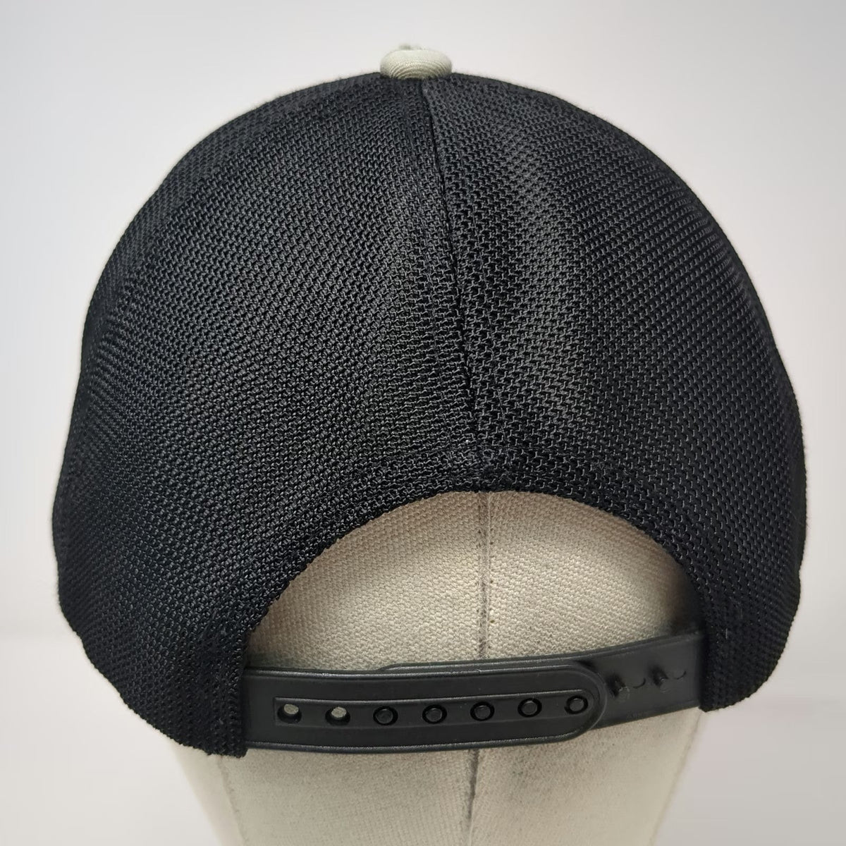 Top Level Trucker Hat Green One Size Deer Wildlife Mesh Snapback Hunting Woods