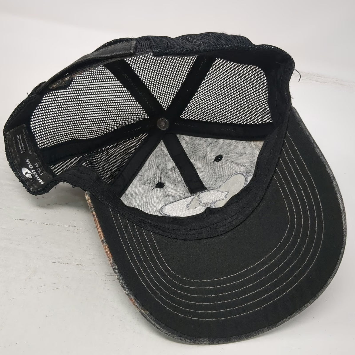 Mossy Oak Baseball Cap Black Gray Camo Mesh Back One Size Strapback Hunting Hat