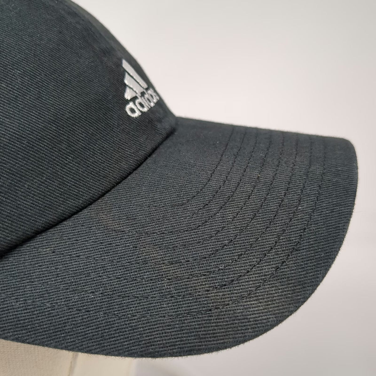 Adidas Baseball Cap Black One Size Embroidered Logo Slideback Aeroready Hat