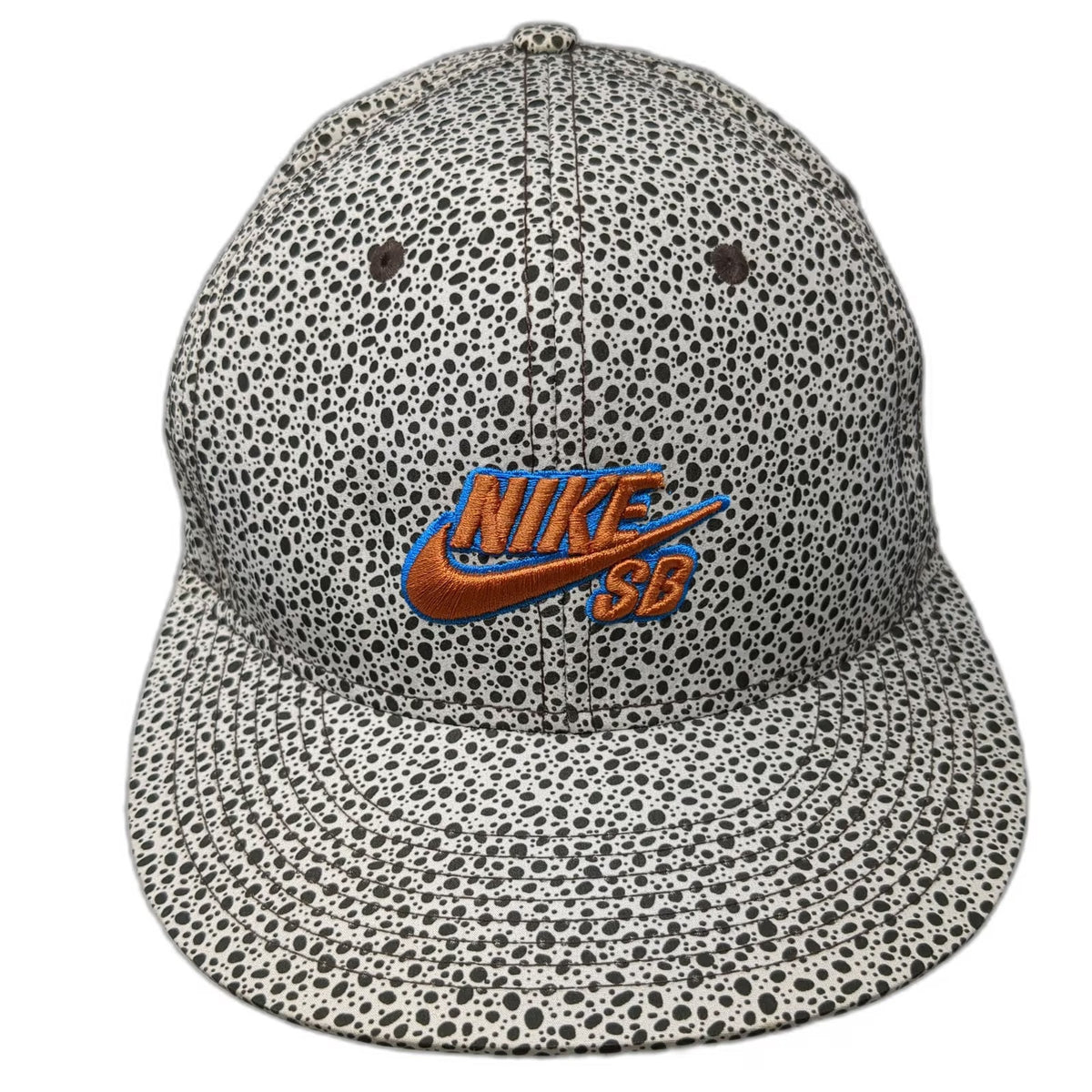 Nike Baseball Cap One Size White Black Safari Print Fitted Logo Skate Board Hat