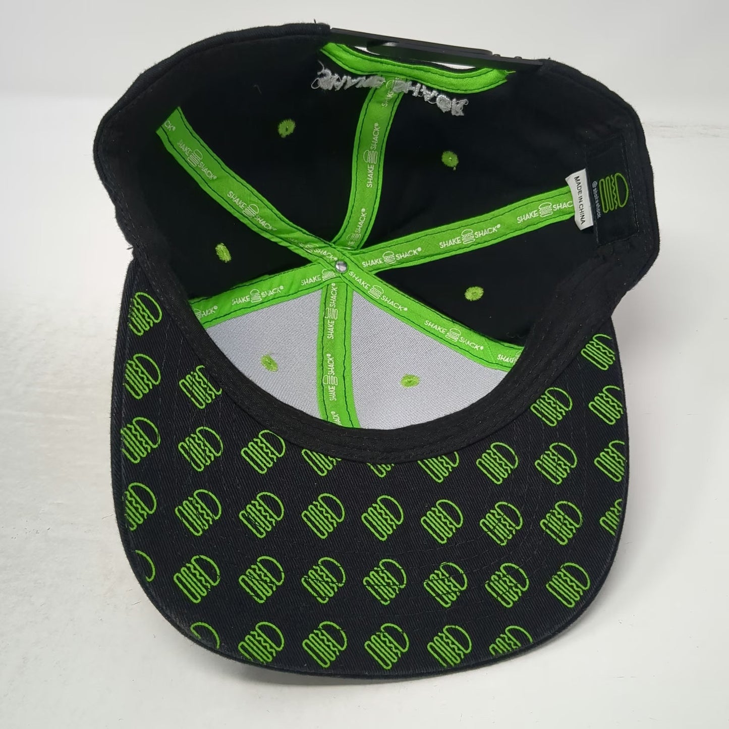 Shake Shack Snapback Black One Size Green Burger Logo Under Brim Patterned Hat