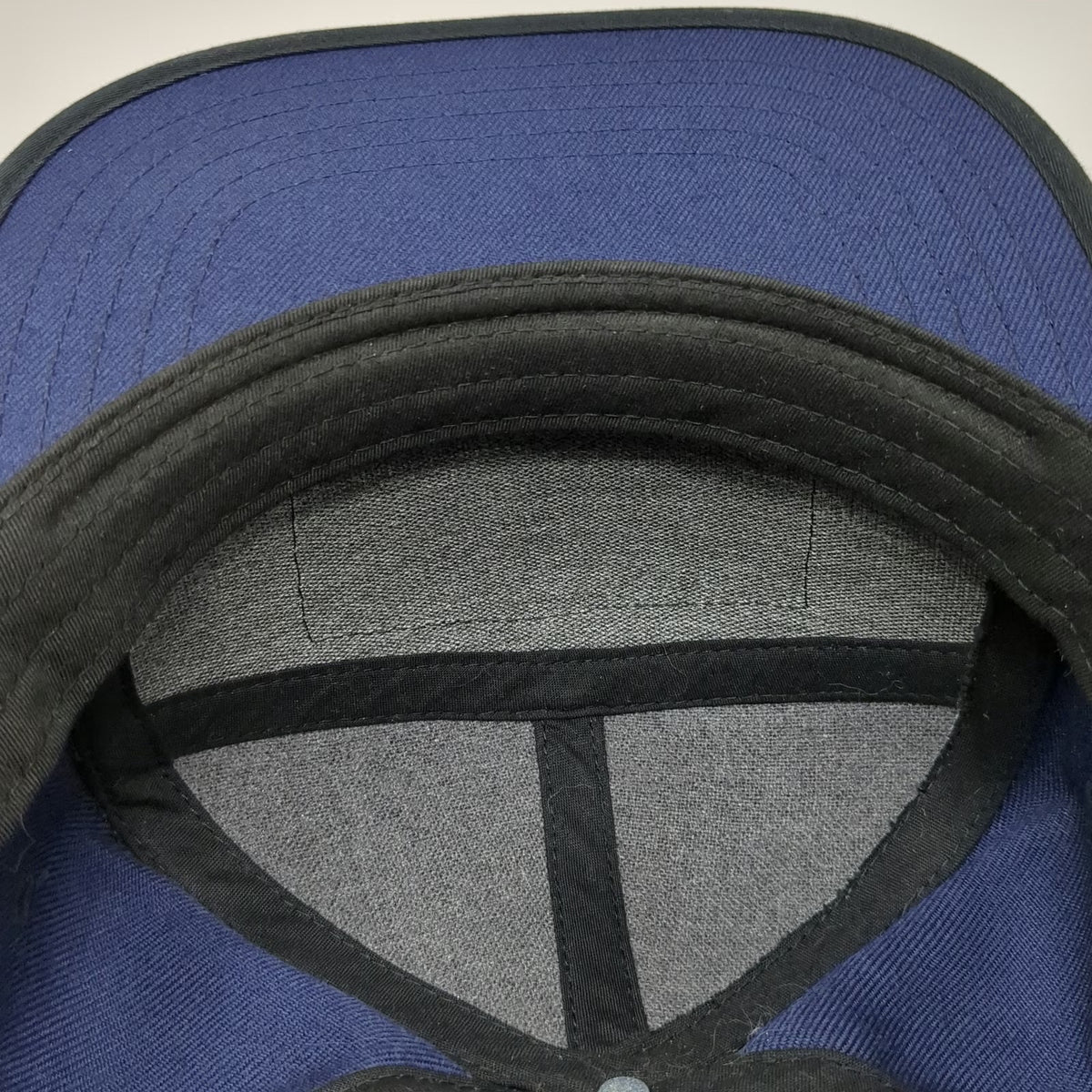 Recaps 5 Panel Blue Black Hat One Size Snapback Skier Mountain Graphic Patch