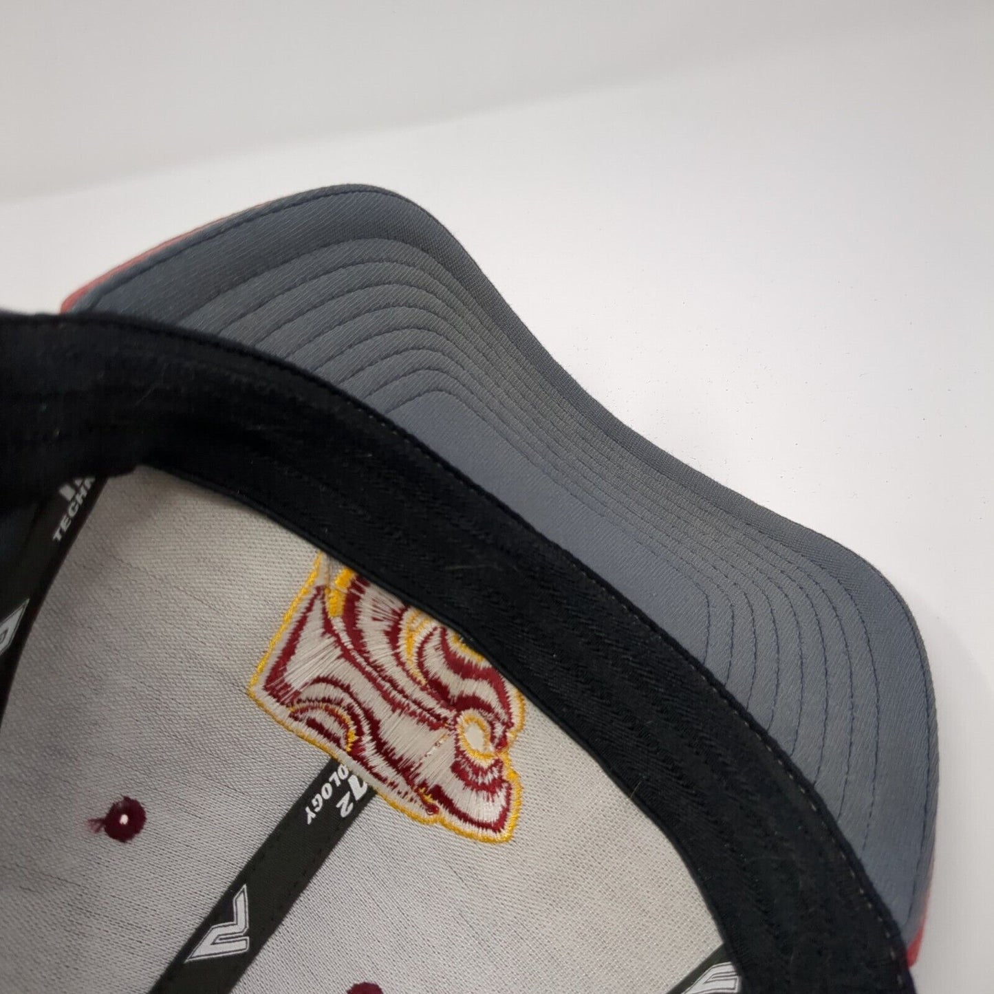 Wildcats Fitted Hat Gray 7 3/8-8 Stretch Embroidered Logo Performance