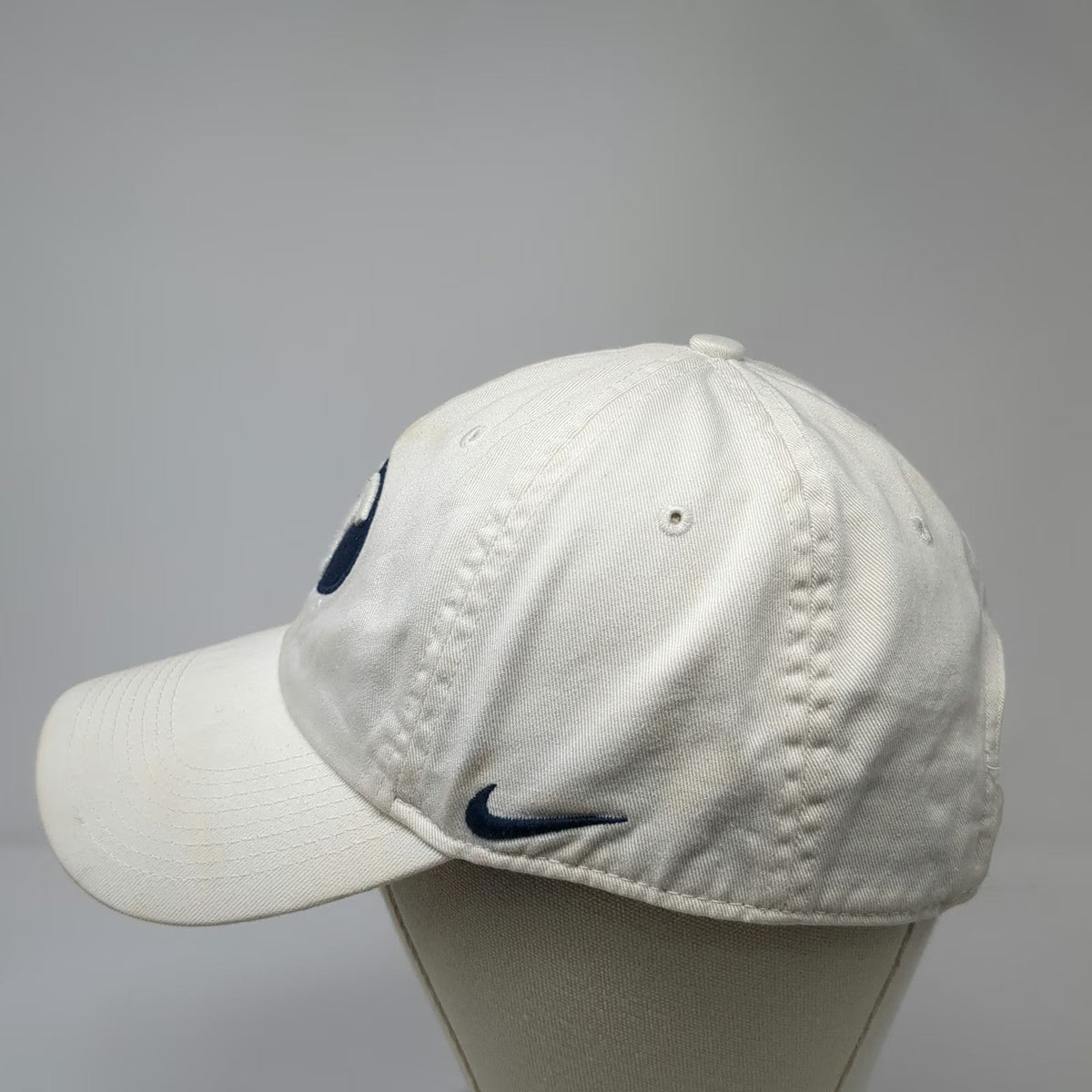 Nike BYU Cougars NCAA White One Size Heritage86 Dri-Fit Slideback Cap Hat