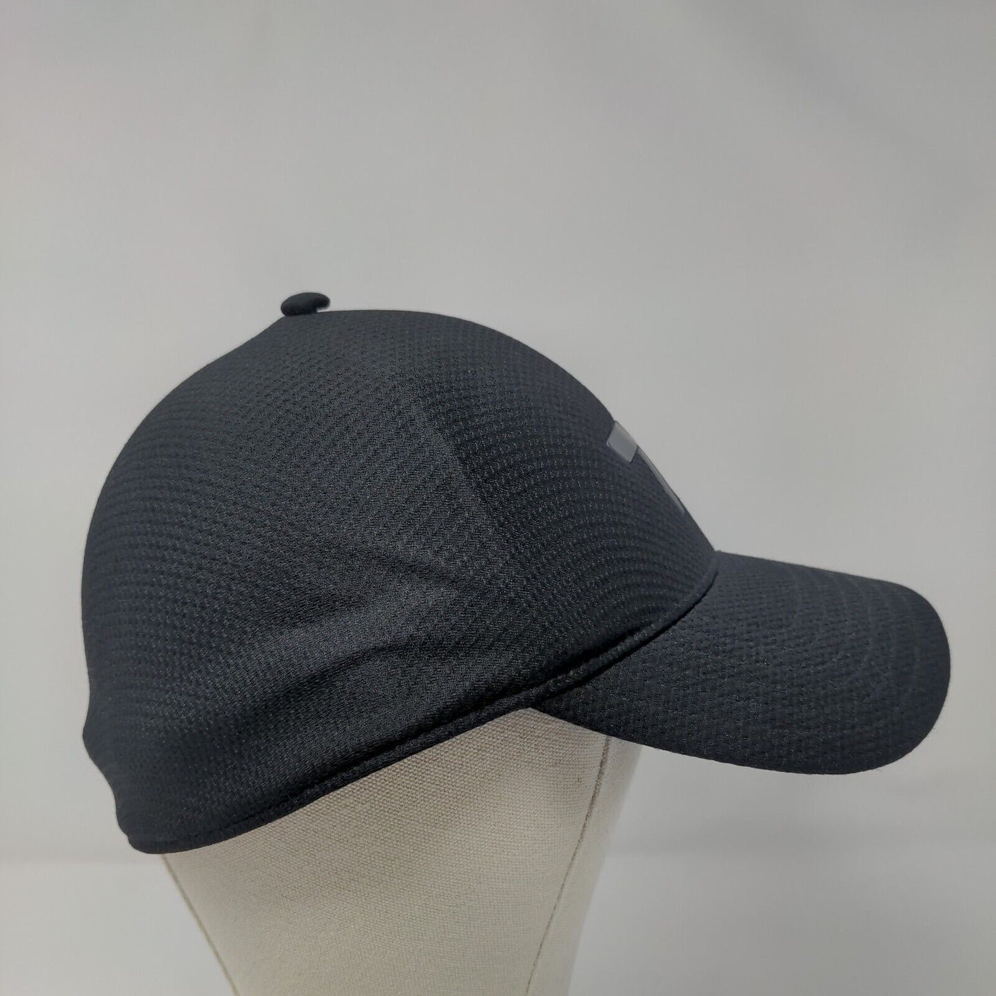 Columbia Titanium Fitted Hat Black OSFA One Touch A-Flex Solid