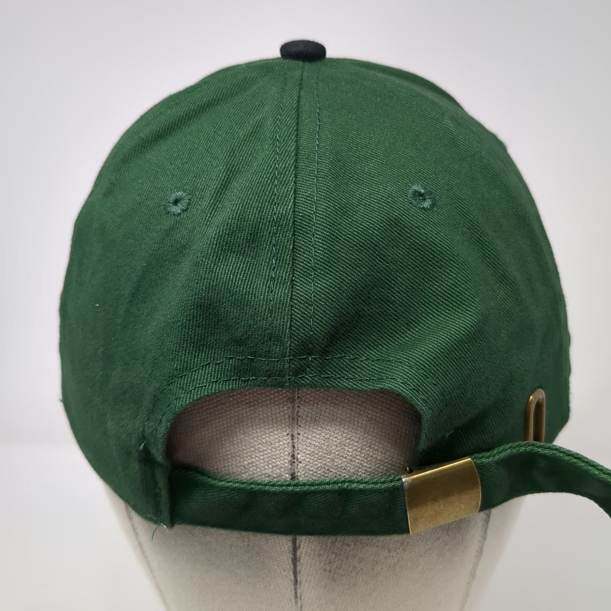 Lansdowne Ireland Shamrock Baseball Cap Black Green One Size Slideback Hat