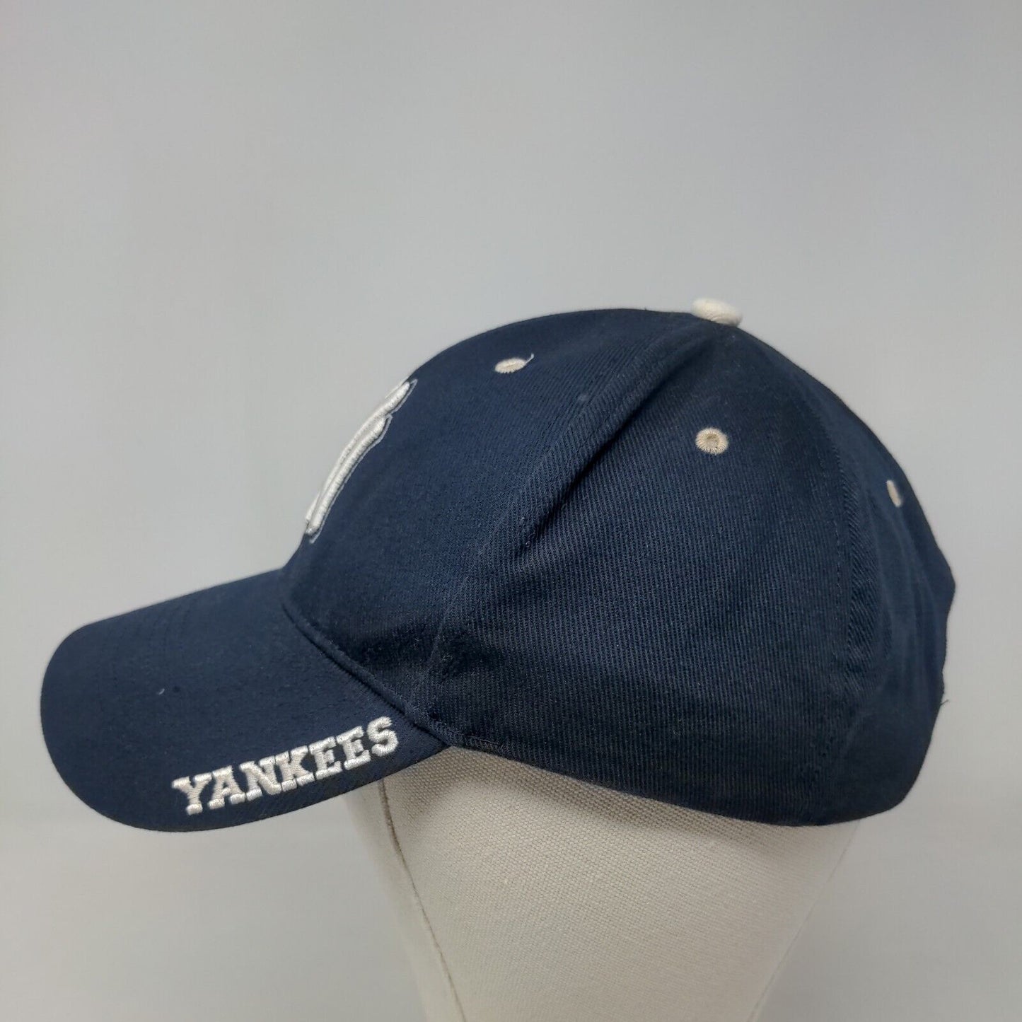 '47 Brand Men's Strapback Hat Blue Size 6 7/8 New York Yankees Embroidered Logo