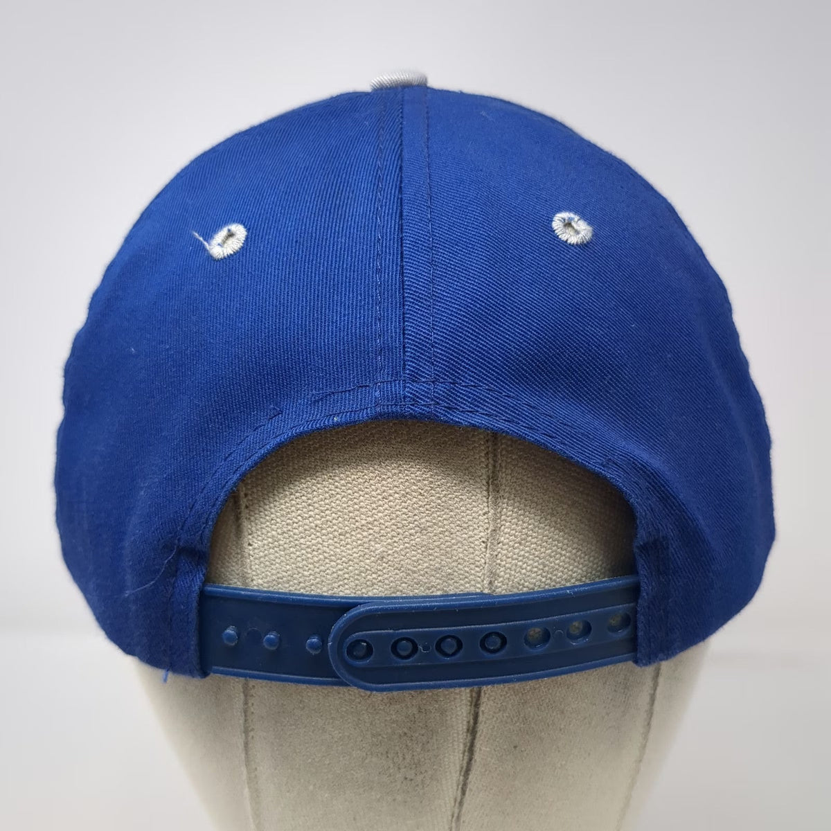 Dallas Cowboys NFL Logo 7 Snapback Blue Hat Embroidered Gray Underbrim Vintage