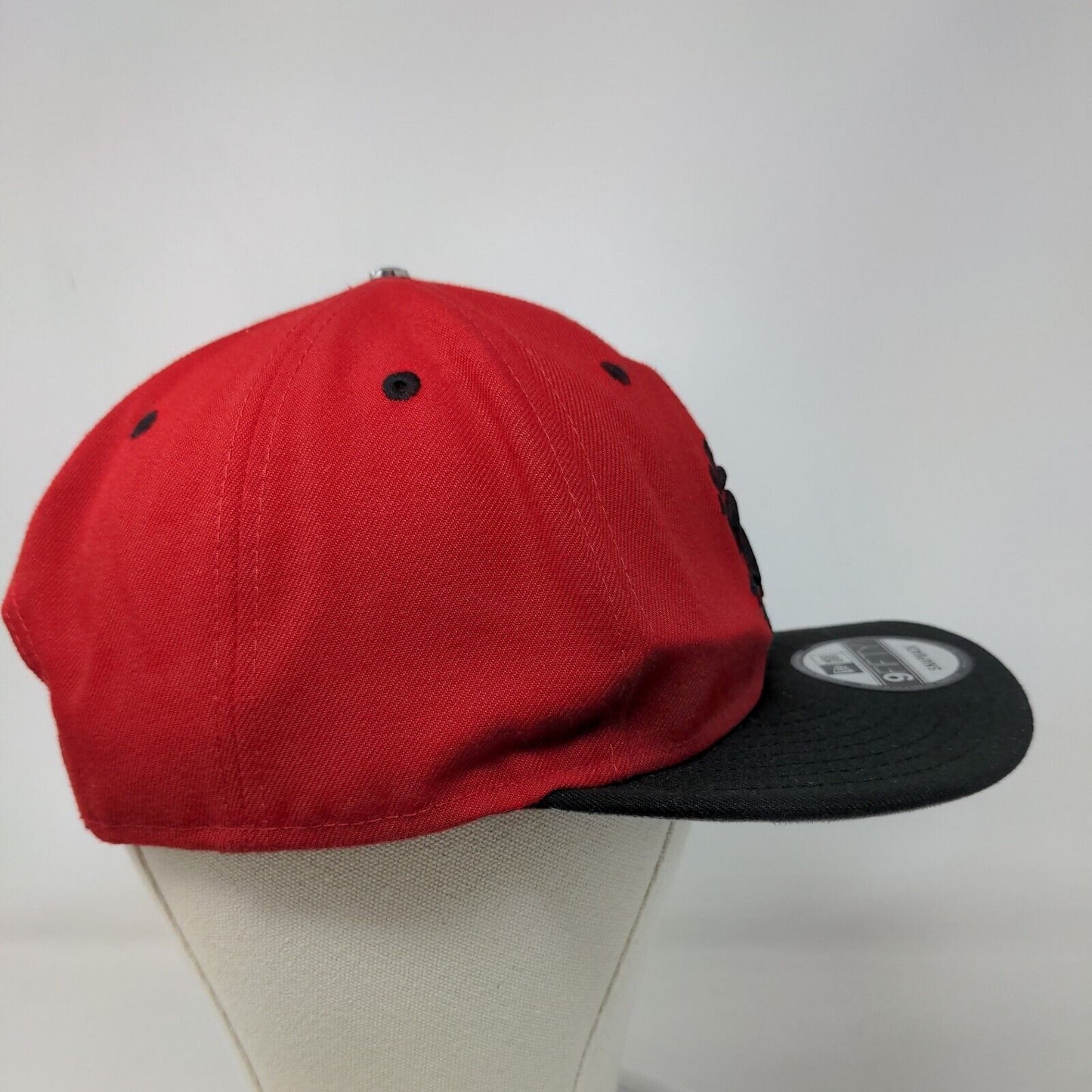 New Era Men's Snapback Hat Red Black Embroidered 9Fifty NBA Toronto Raptors Logo