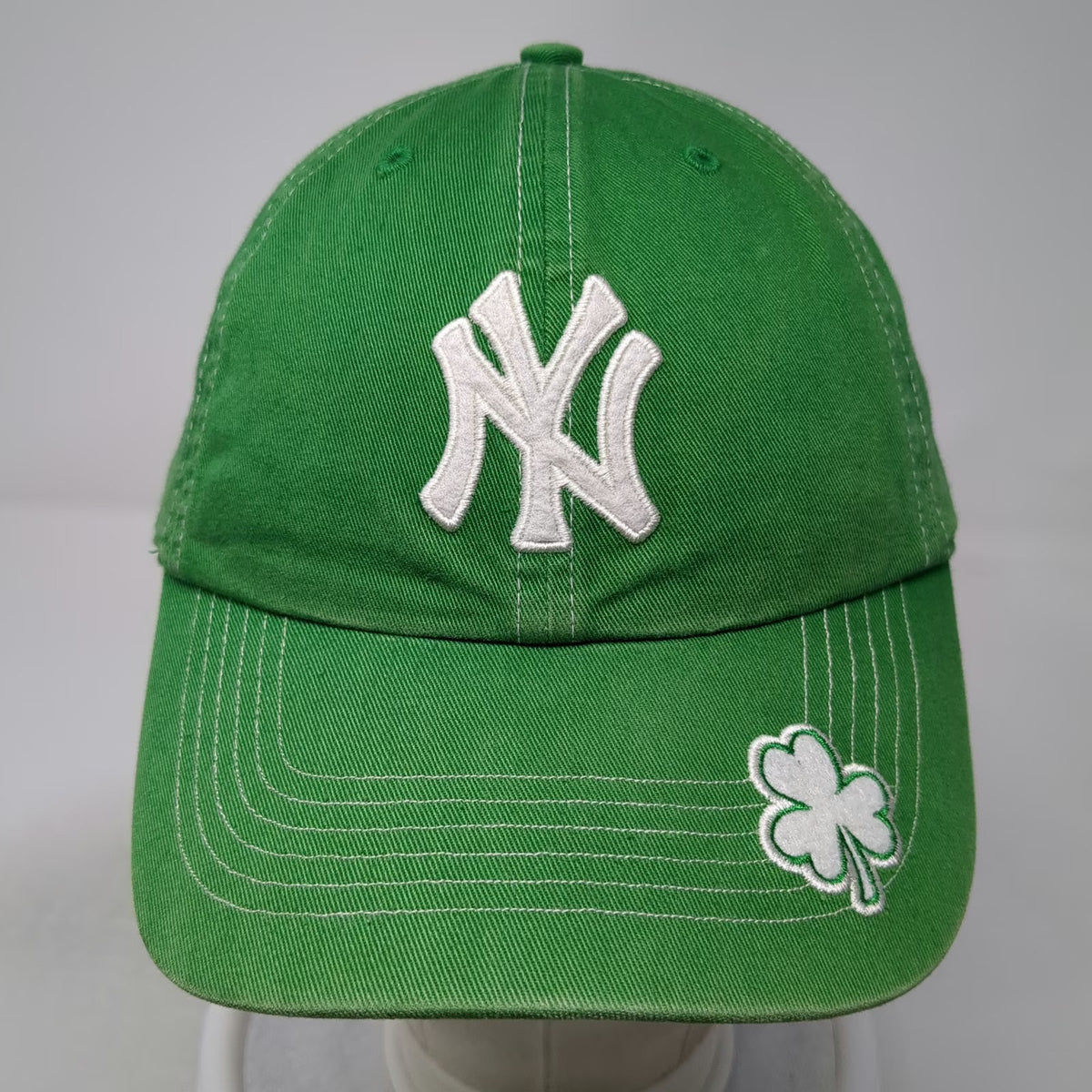 New York Yankees MLB Twins Enterprise Green White Baseball Cap One Size Shamrock
