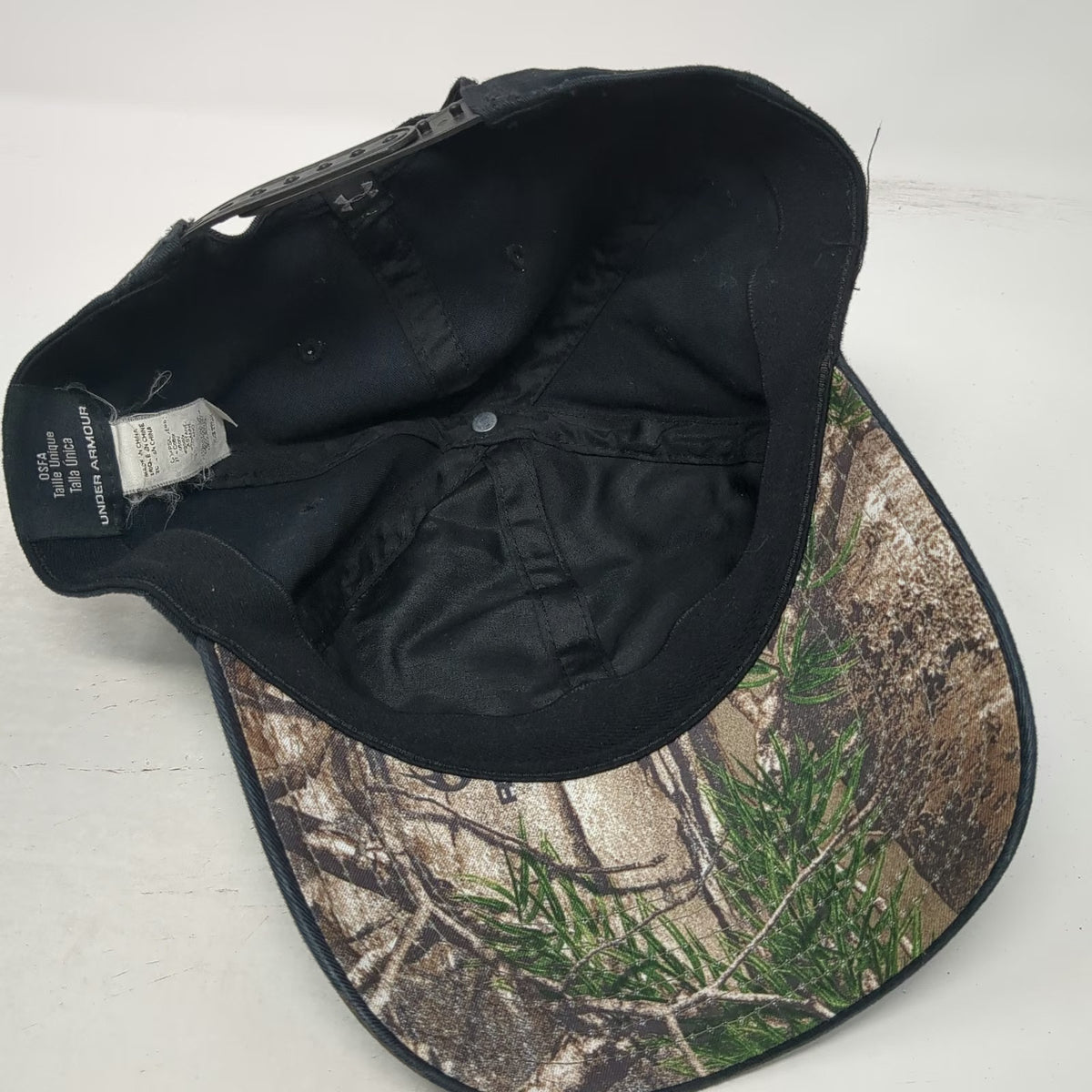 Under Armour Snapback Hat Black One Size Camo Logo Underbrim 6 Panel