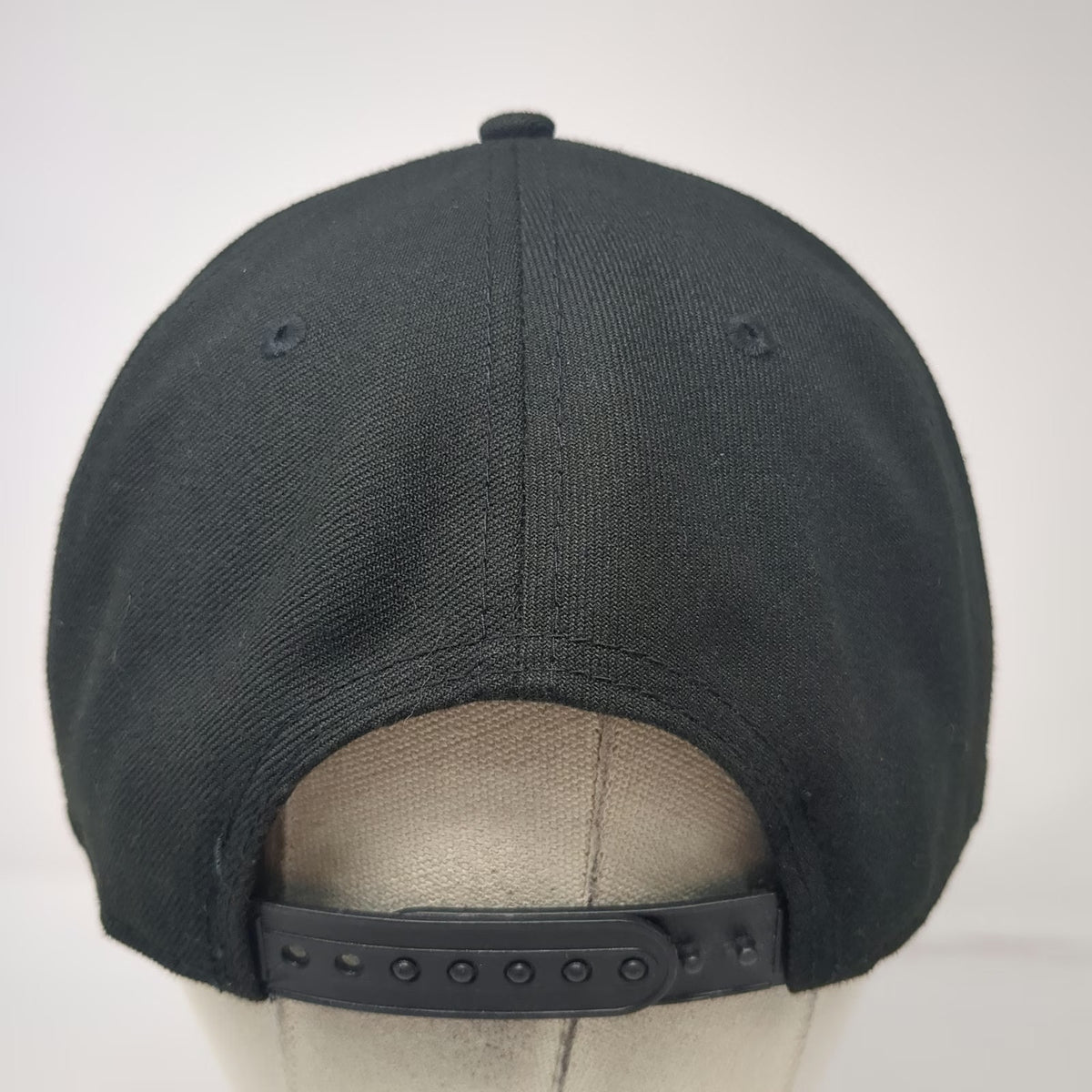 New Era Snapback Black Hat One Size ServiceTitan Commercial 9FIFTY Flat Brim