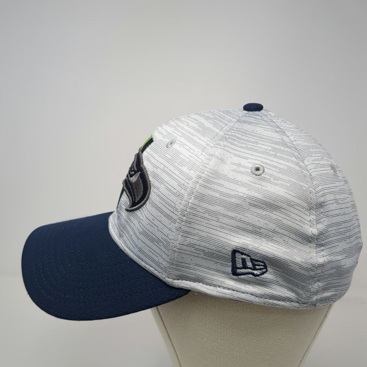 New Era Seattle Seahawks Gray Blue Baseball Cap L NFL 39THIRTY Stretch Fit Hat
