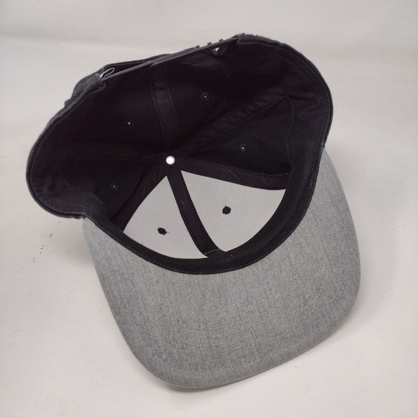 VANS Since 1966 Snapback Hat Black OSFA Embroidered Colorblock 6 Panel