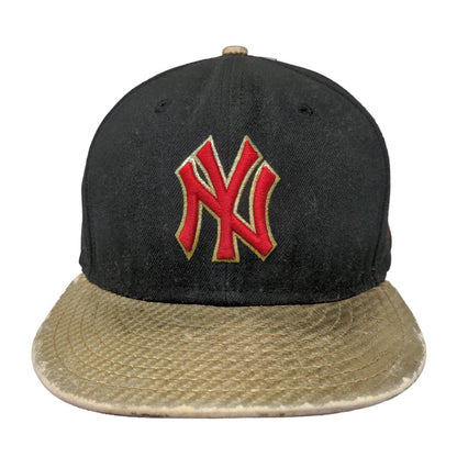 New Era Men's Snapback Hat Black M-L Embroidered New York Yankees Logo 9Fifty