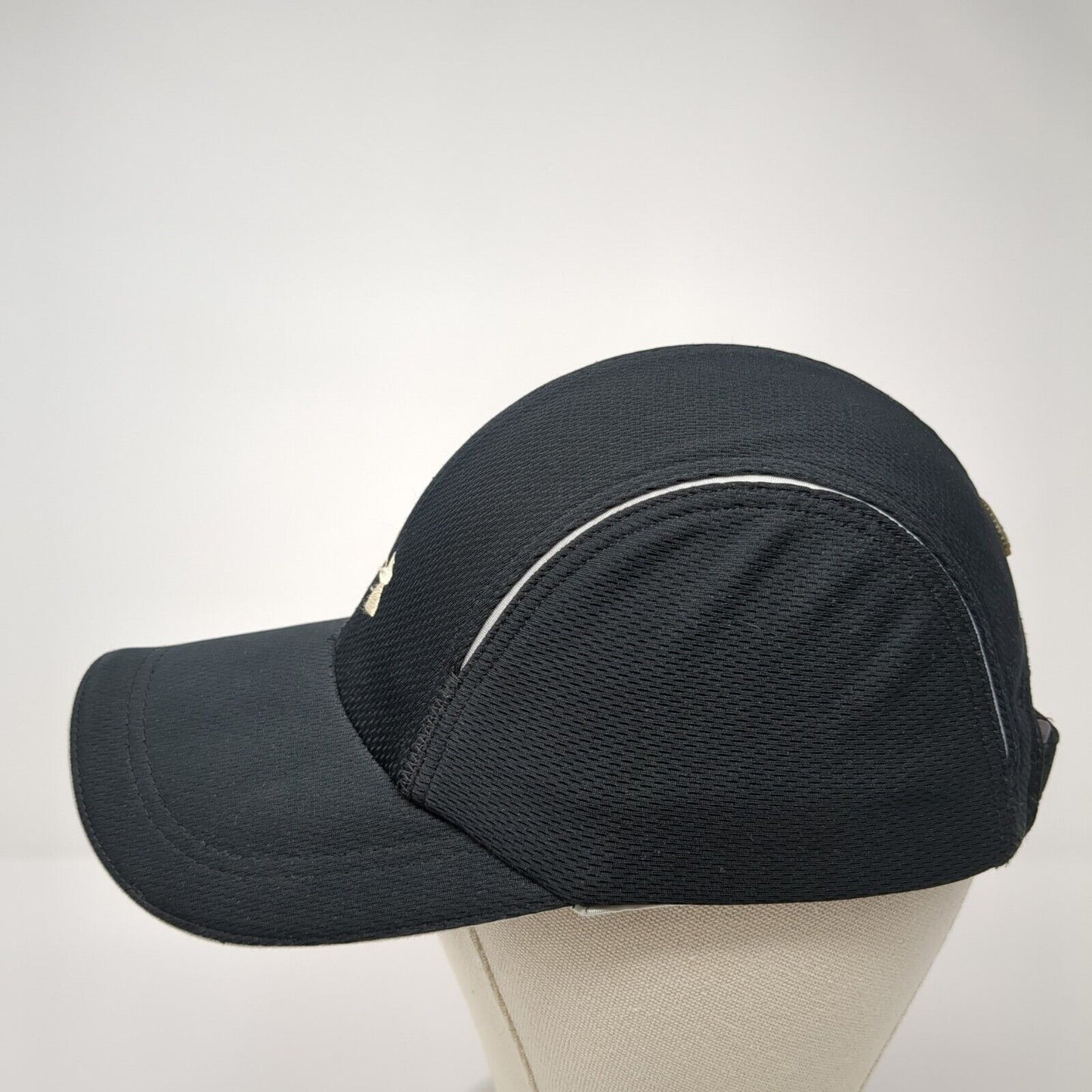 Under Armour Strapback 5 Panel Cap Black One Size Adjustable Embroidered