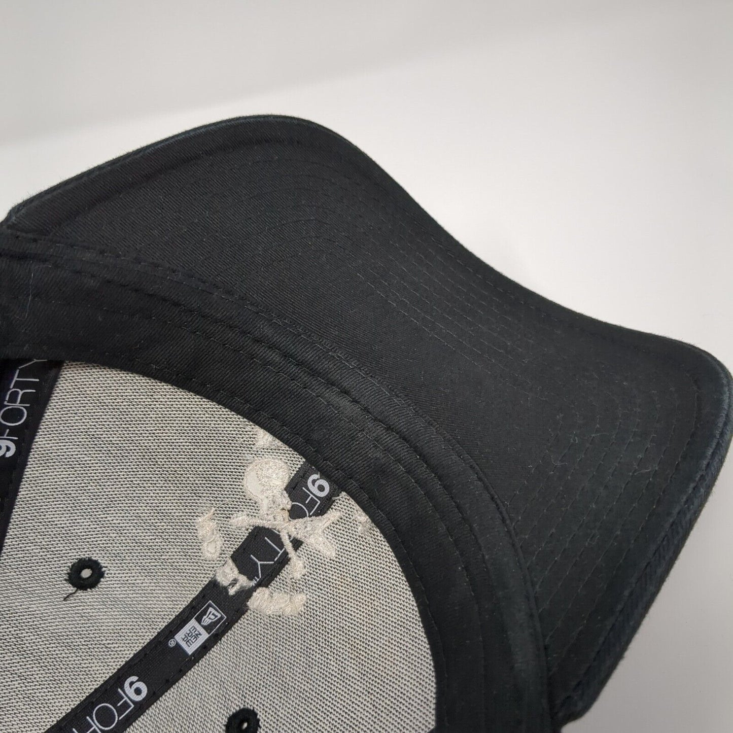No Blues No Glory Strapback Hat Black One Size Adjustable Embroidered New Era