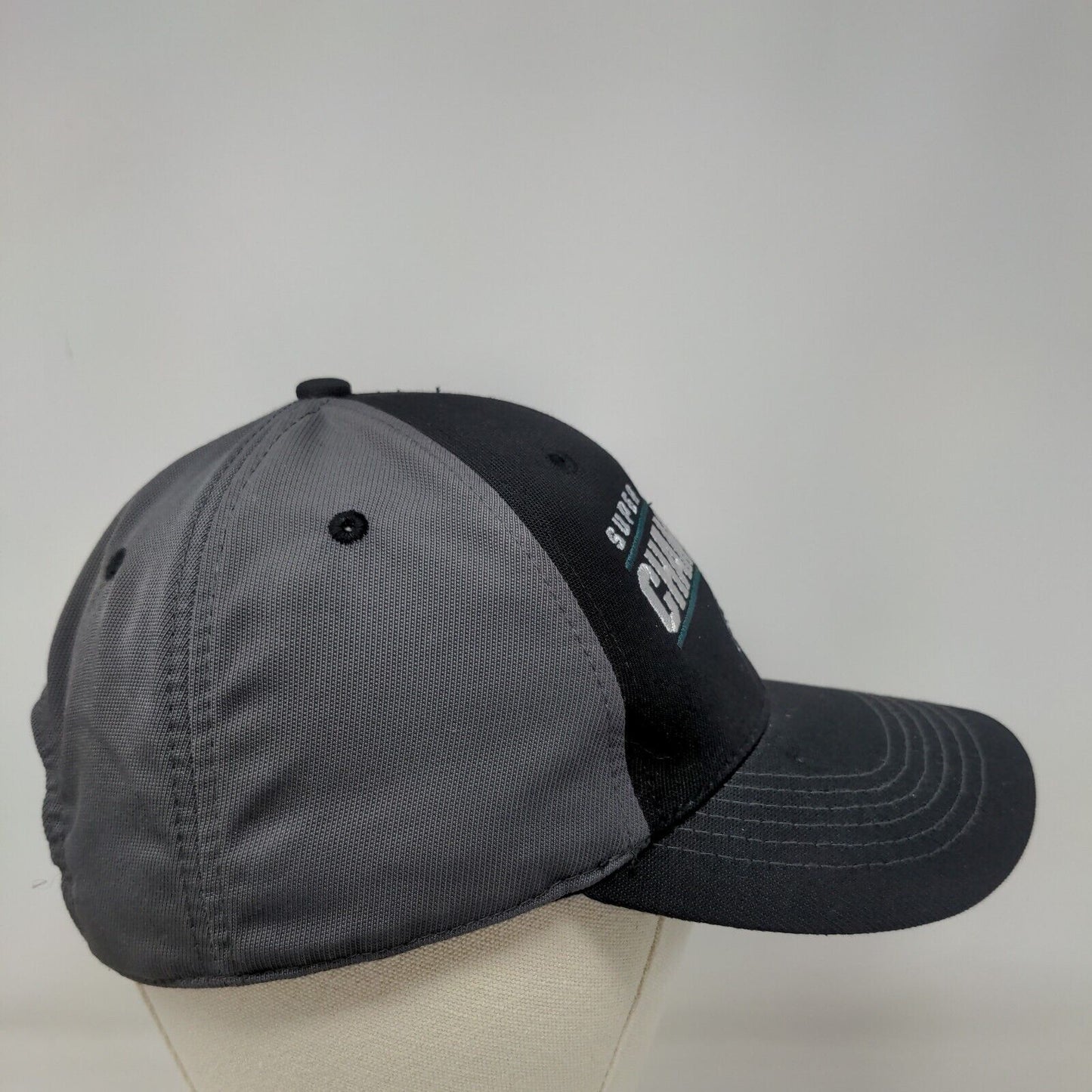 Fan Favorite Men's Strapback Hat Black Super Bowl LII Philadelphia Eagles Logo