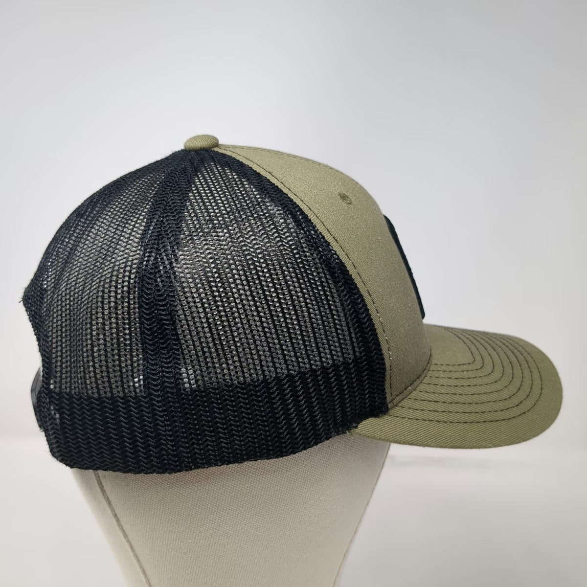 Bakcou Trucker Hat Green One Size Snapback Mesh BK Logo Structured Hunting Cap