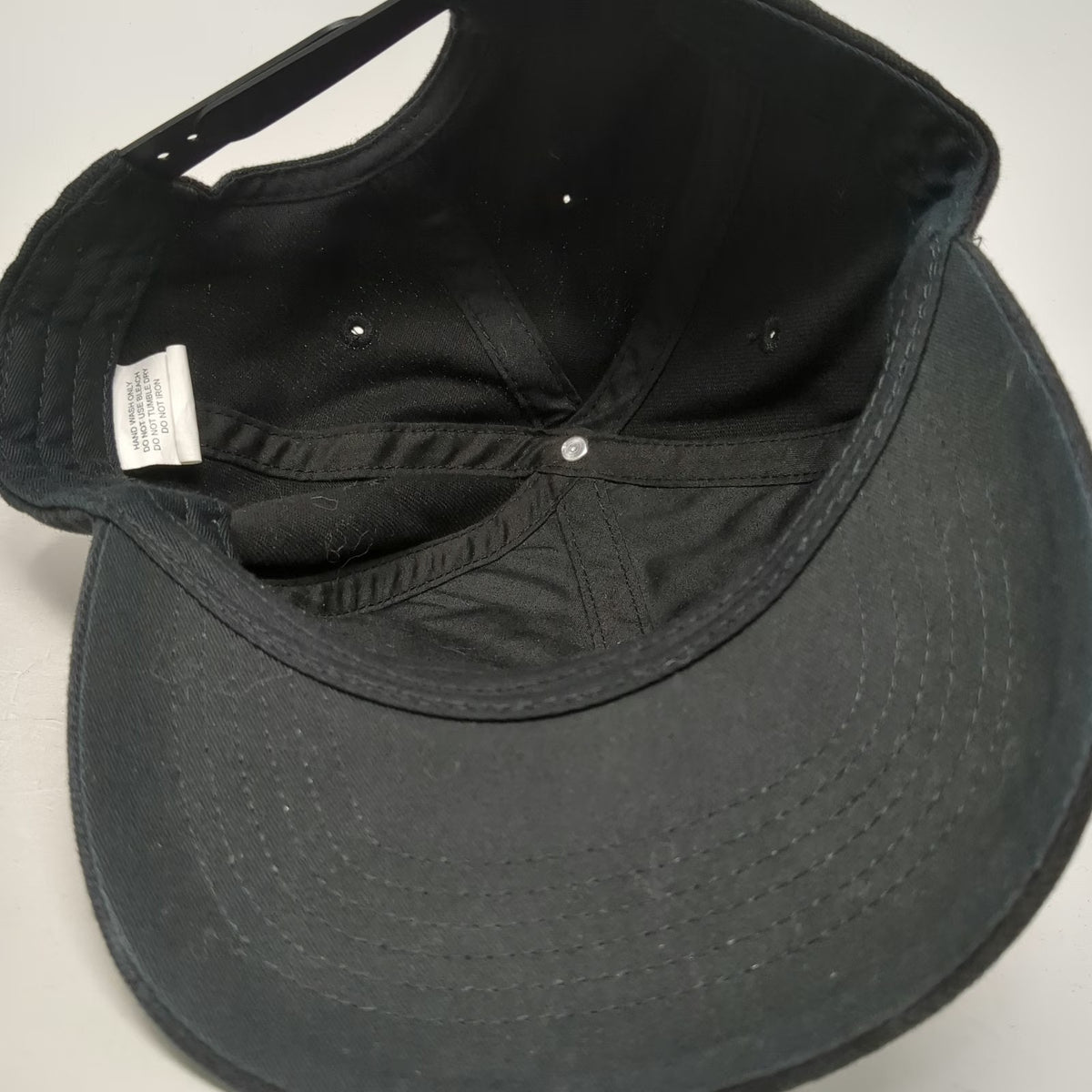 Wayne's World Black Snapback Hat One Size Globe Embroidered Movie TV Promo