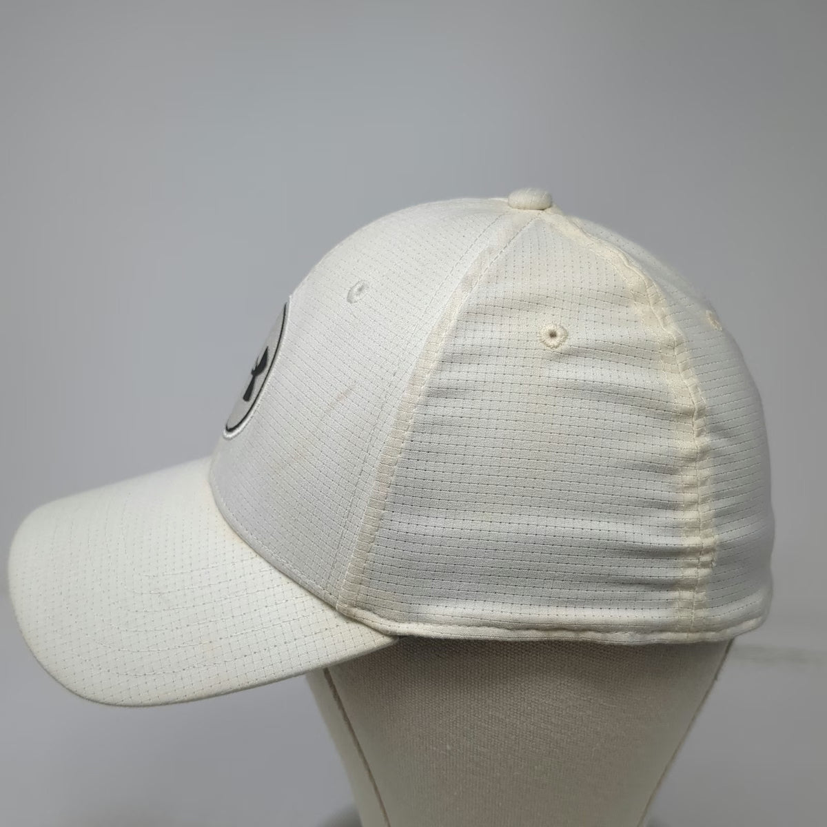 Under Armour Baseball Cap White XL Golf Performance Textured Classic Fit Hat
