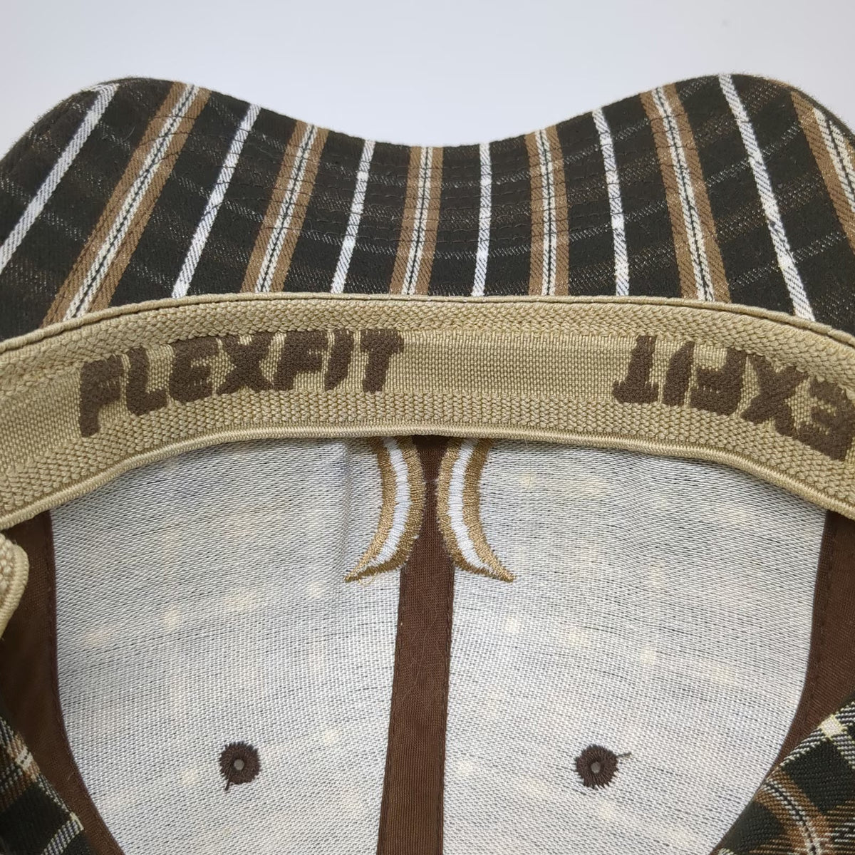 Hurley Baseball Cap Brown Gold White One Size Striped Flexfit Logo Fitted Hat
