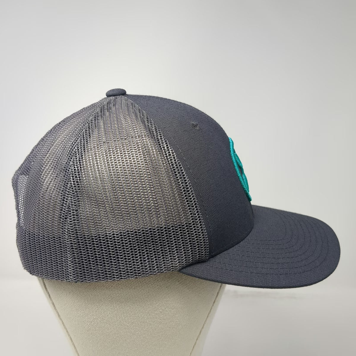 Hooey Trucker Hat Gray One Size Mesh Back Green Logo Snapback Circle Graphic