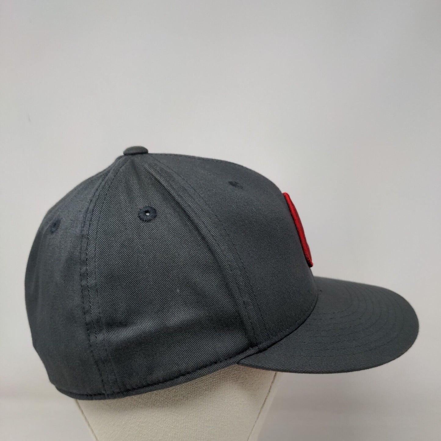 PUMA 210 Fitted Hat Gray L/XL Patch Logo Vented Holes Flexfit 6 Panel