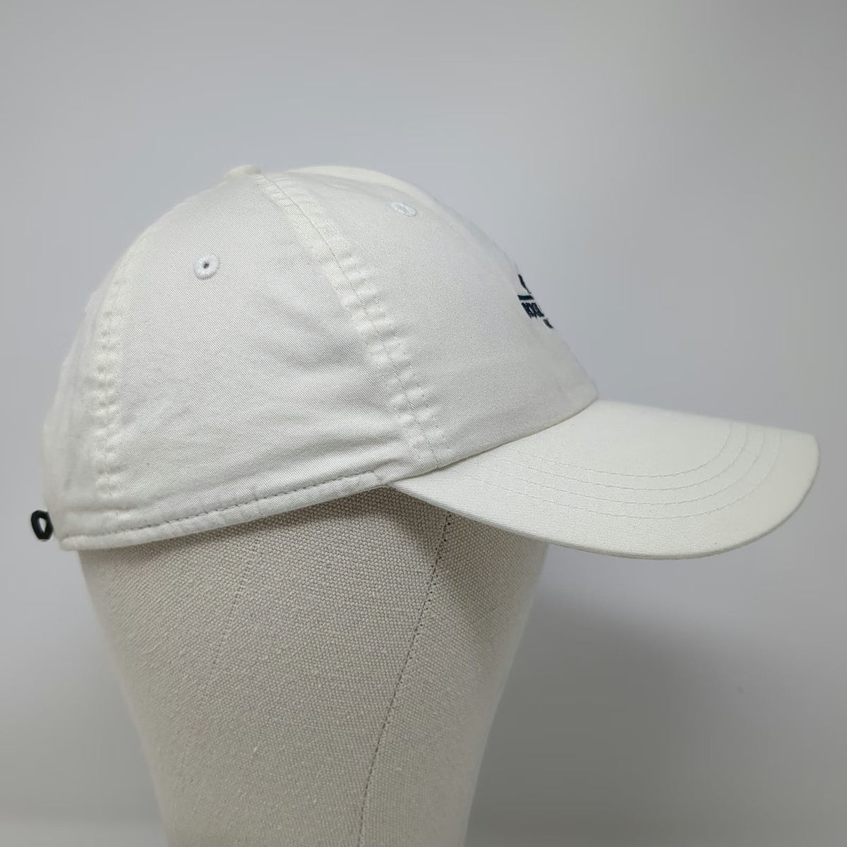 Ahead Royal St Kitts Golf Club Baseball Cap White One Size Lightweight Cotton