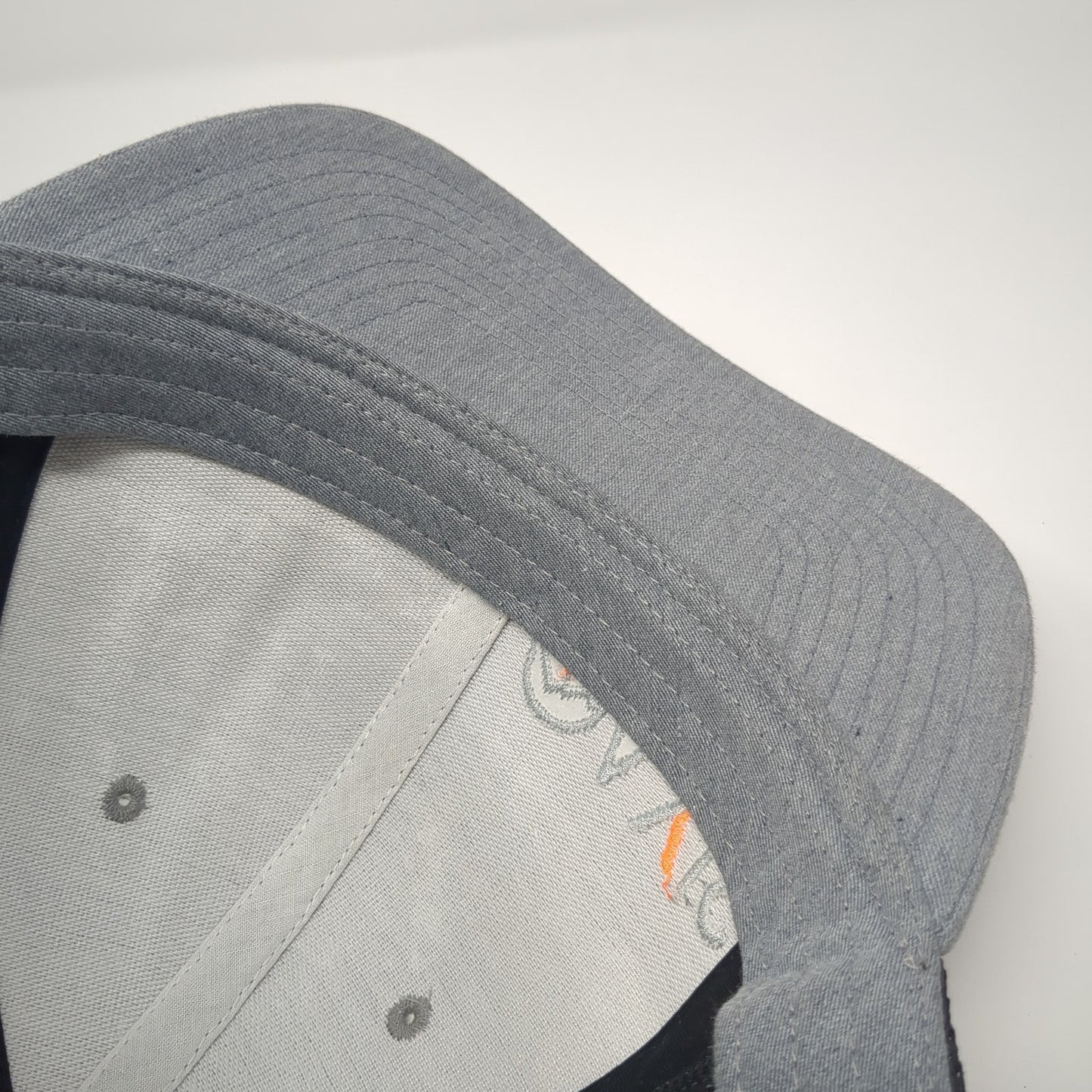 AXIS Snapback Mesh Back Trucker Hat Gray One Size Adjustable Richardson