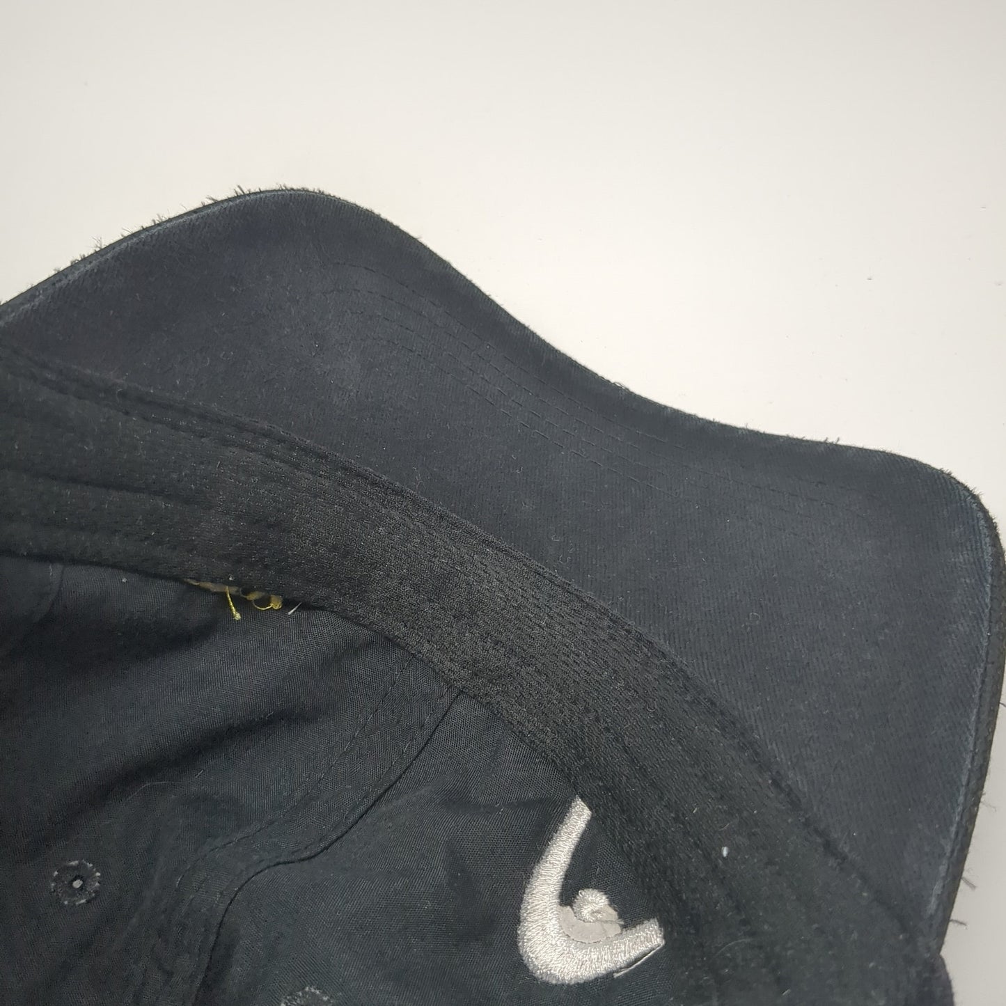 Lynx Strapback Hat Black One Size Adjustable Embroidered Solid 6 Panel
