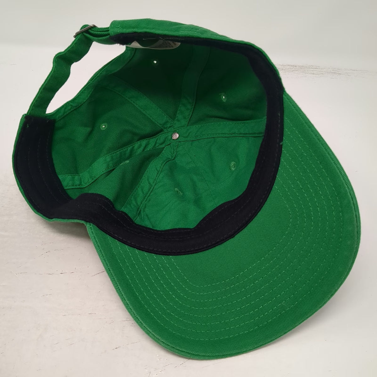 Nike Oregon Ducks NCAA Green Cap Hat OSFM Heritage86 Dri-FIT Embroidered Strap