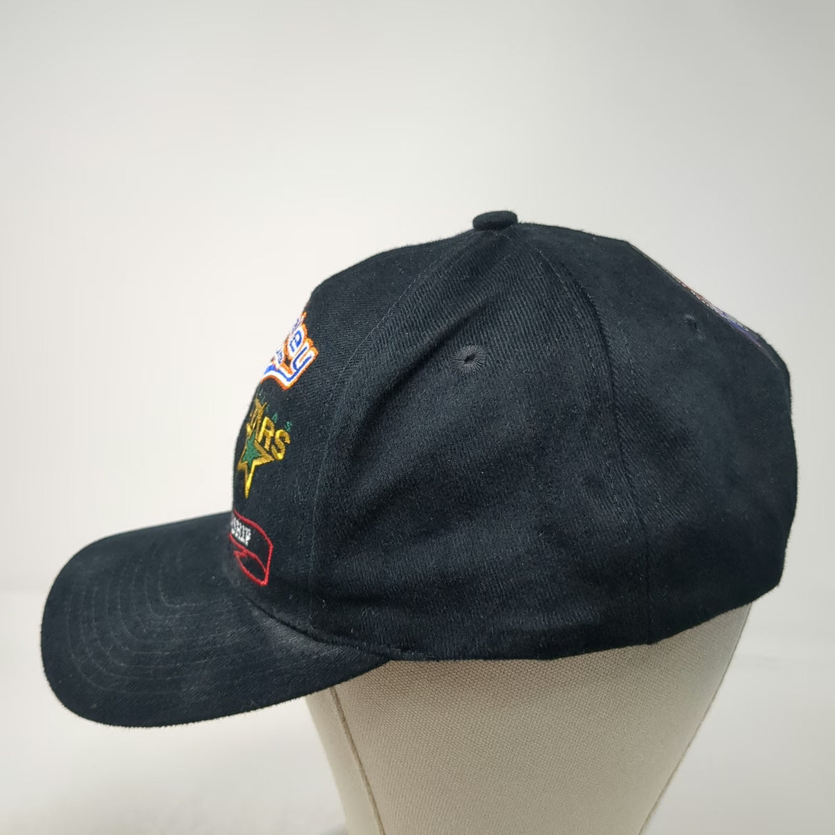 Logo 7 NHL Stars Sabres 1999 Stanley Cup Championship Hat Black Snapback Vintage