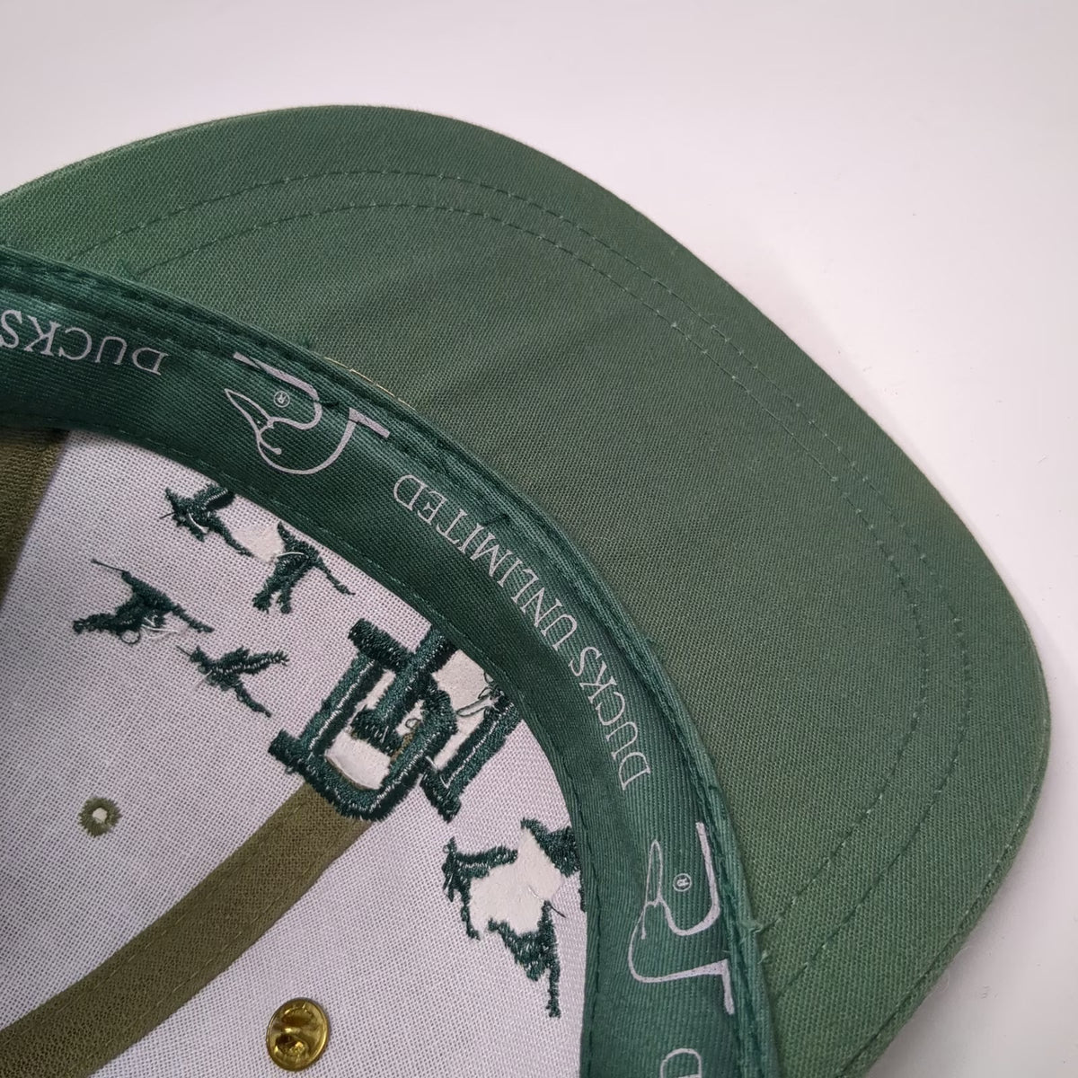 Ducks Unlimited Baseball Cap Green One Size Duck Embroidery Pin Slideback Hat