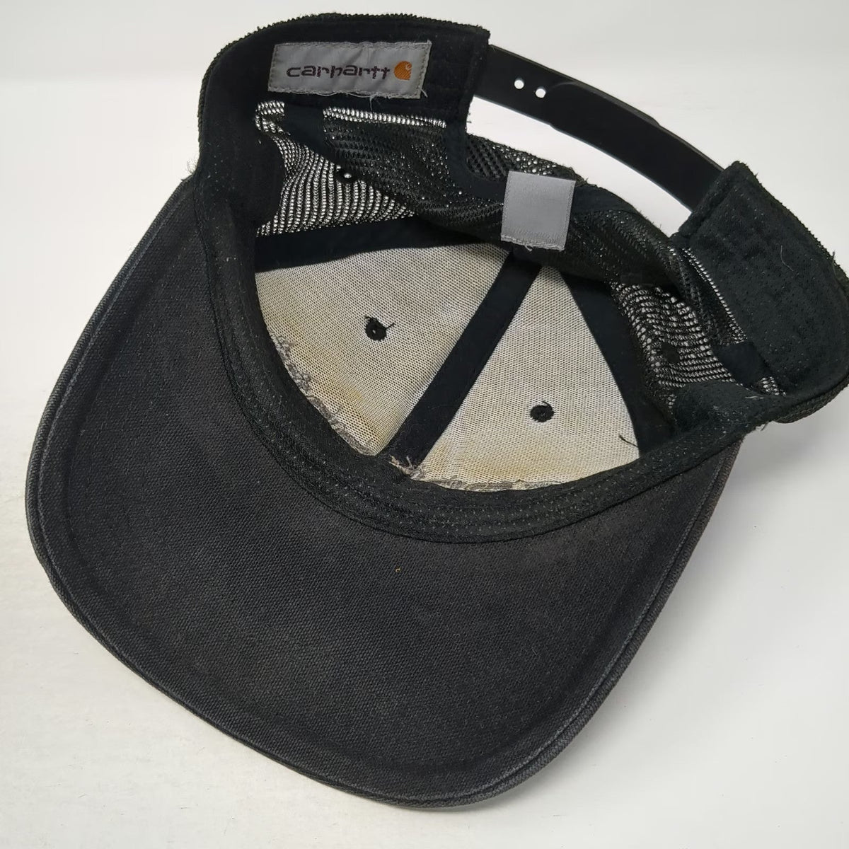Carhartt Trucker Hat Black OSFM Snapback Mesh Embroidered Logo Workwear Canvas