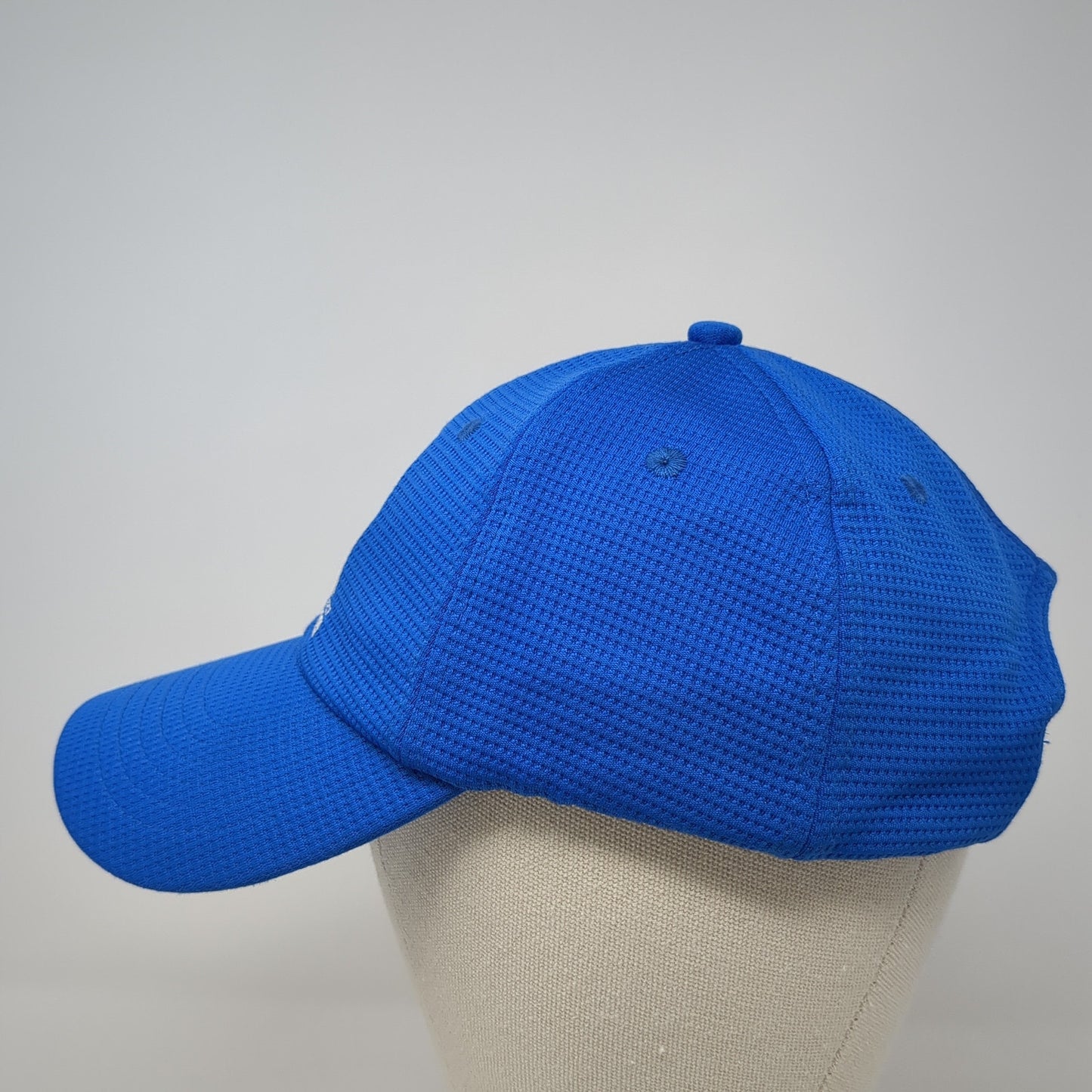 UOTM Universal Orlando Resort Team Member Strapback Hat Blue One Size