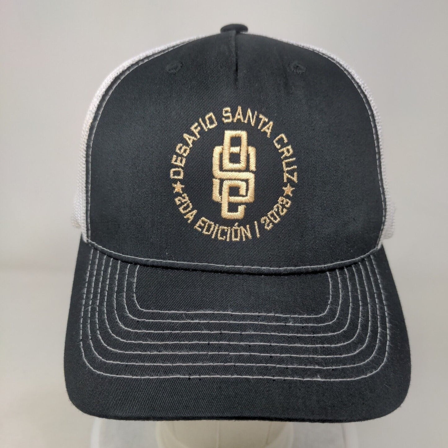 Desafio Santa Cruz Snapback Mesh Back Trucker Hat Black One Size Tami