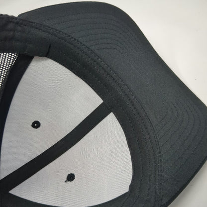 Yupoong Trucker Hat Black One Size CrossFit Casual Puffin Bird Patch Snapback