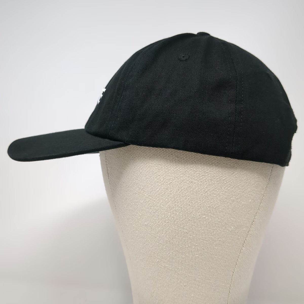 Forteee Baseball Cap Black One Size Slideback Hat Embroidered 6 Panel Curved