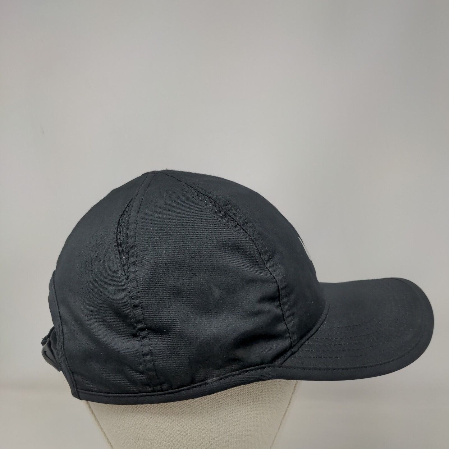 Nike Strapback Hat Black One Size Adjustable Featherlight Dri-Fit