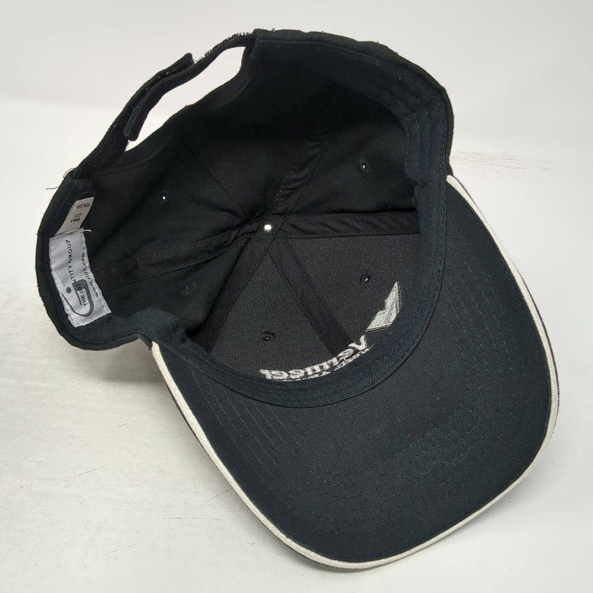 The Identity Group Baseball Cap Black OSFM Vermeer North Atlantic Strapback Hat
