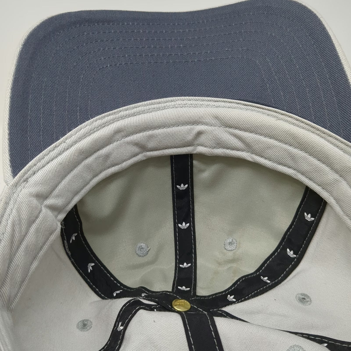 Adidas Baseball Cap Gray One Size Trefoil Logo Strapback Cotton Curved Brim Hat