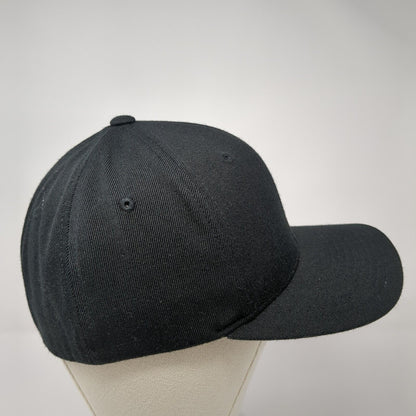 Camping World Fitted Hat Black Small-Medium Stretch Flexfit Yupoong
