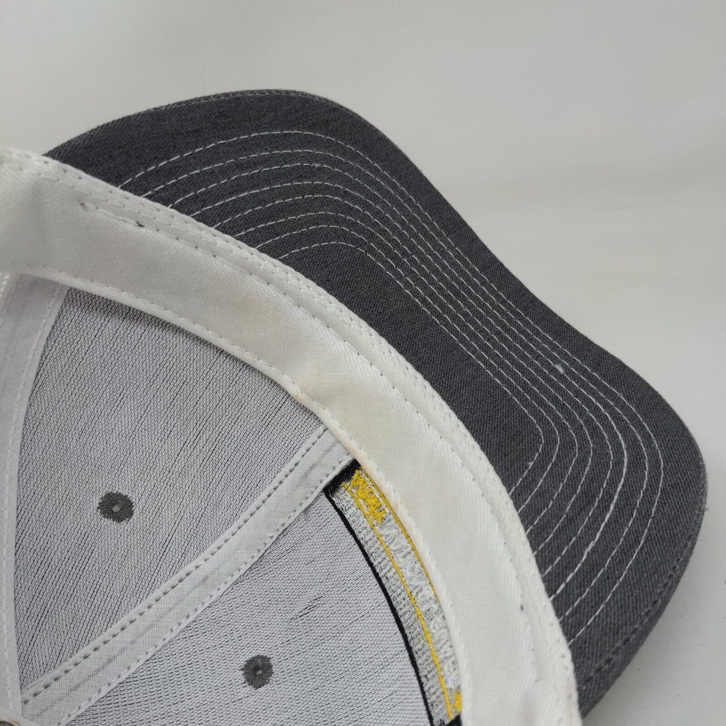 Army National Guard 1-800- Go-Guard Snapback Trucker Hat Gray OSFA Adjustable