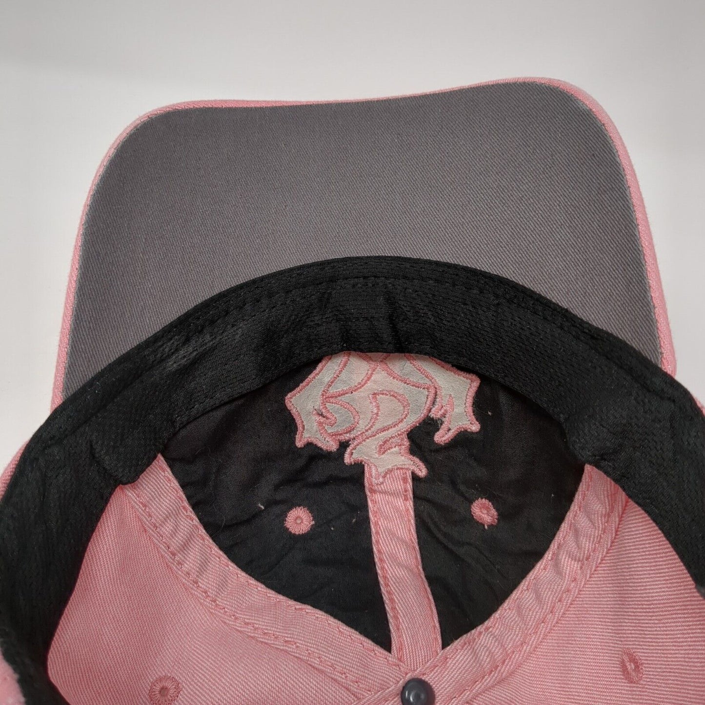 Unbranded Women's Strapback Hat Pink One Size Embroidered Logo 6 Panel