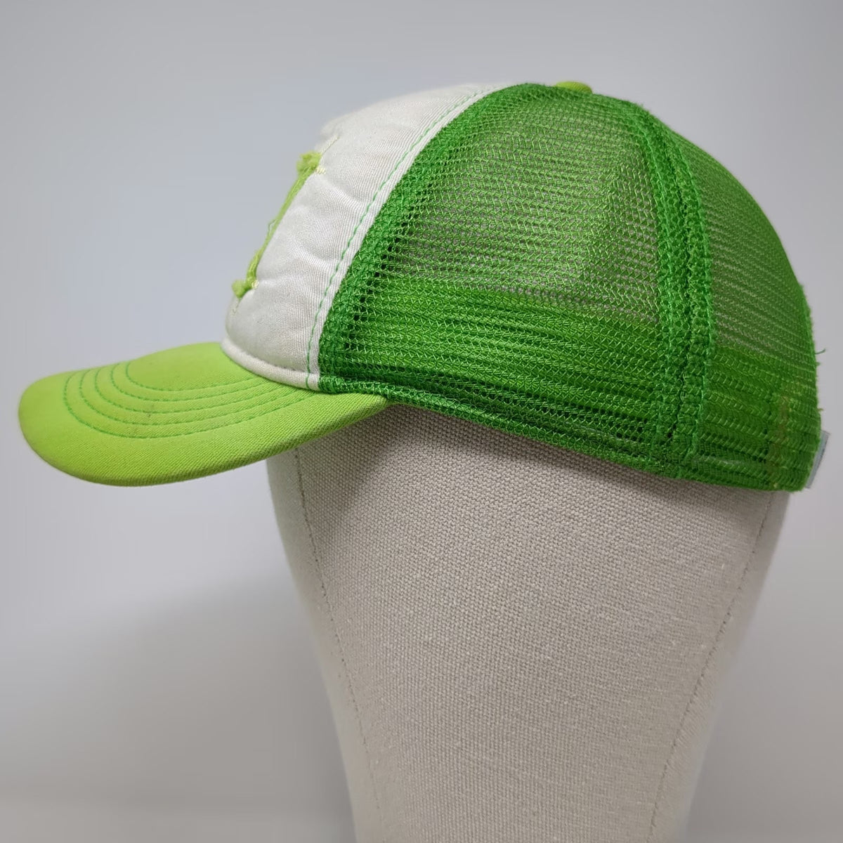 O'Neill Trucker Hat Green One Size Mesh Back Snapback Logo Patch Floral Print