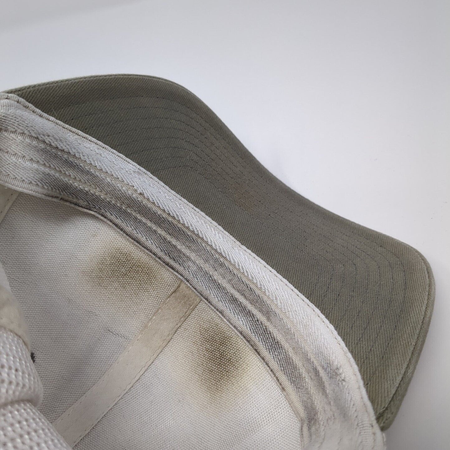 PFG Performance Fishing Gear Fitted Trucker Hat Green L/XL Mesh Back Columbia